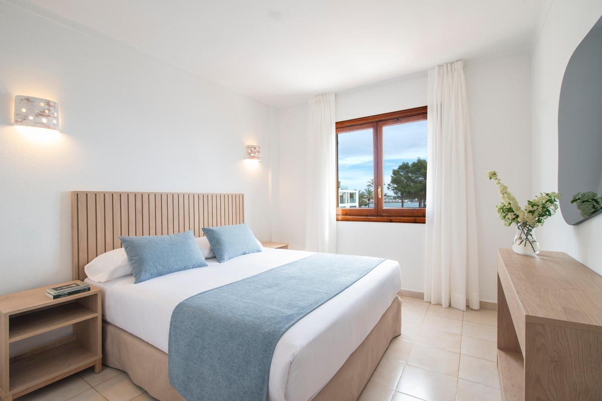 Pierre & Vacances Ros Ibiza Santa Eularia des Riu Luaran gambar
