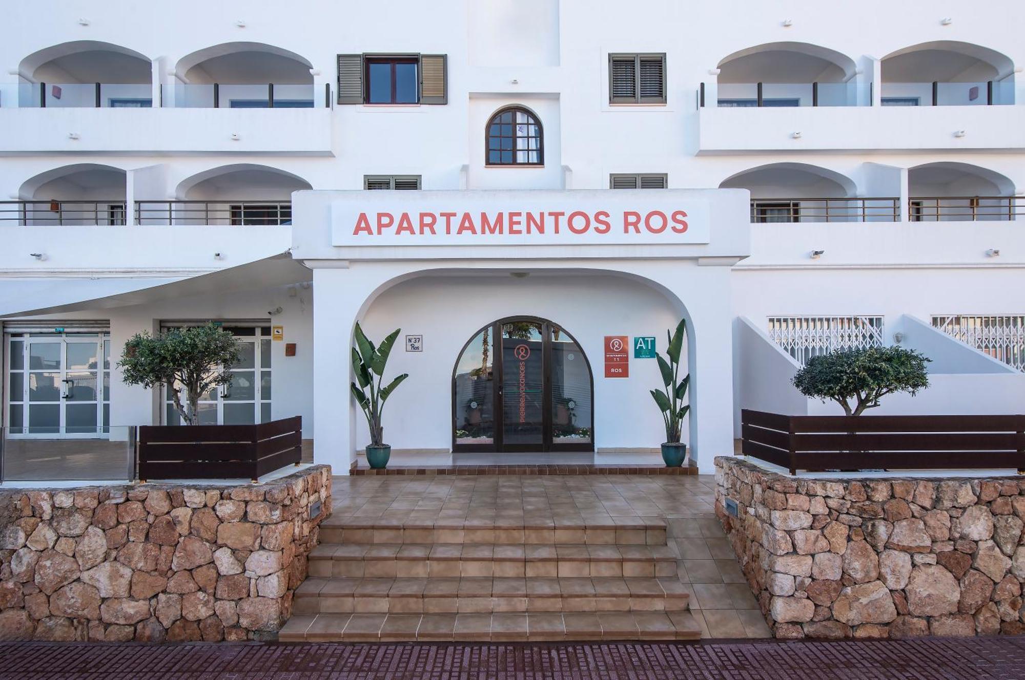 Pierre & Vacances Ros Ibiza Santa Eularia des Riu Luaran gambar